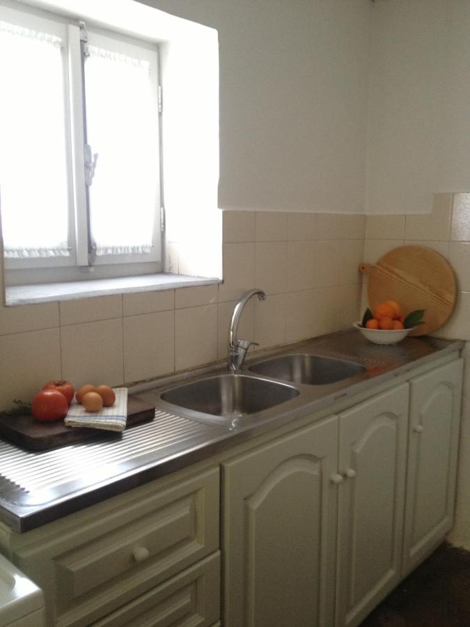 Aνεξάρτητη Παραδοσιακή Πέτρινη Κατοικία Corinth 外观 照片